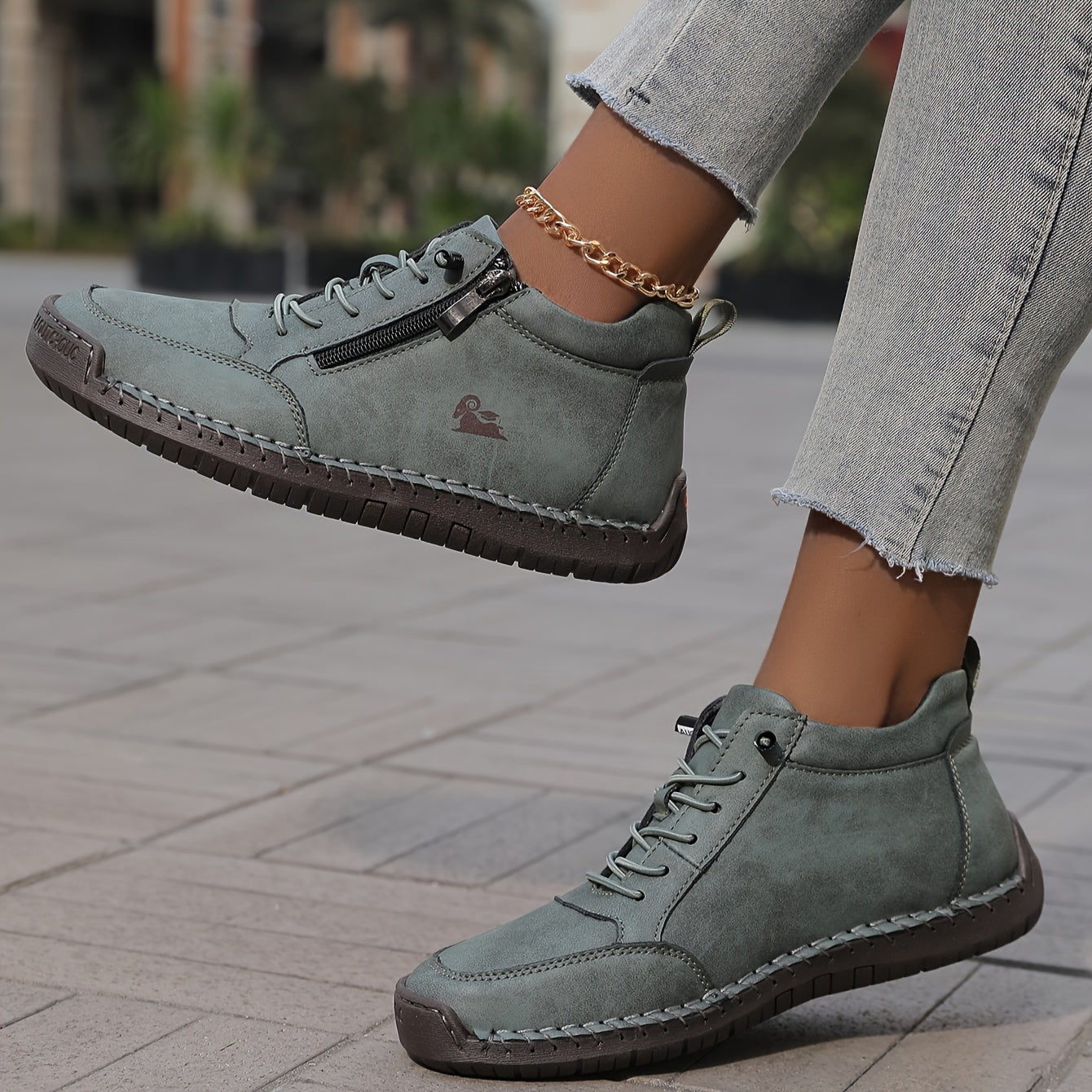 LunaStep™ | Orthopaedic Shoes